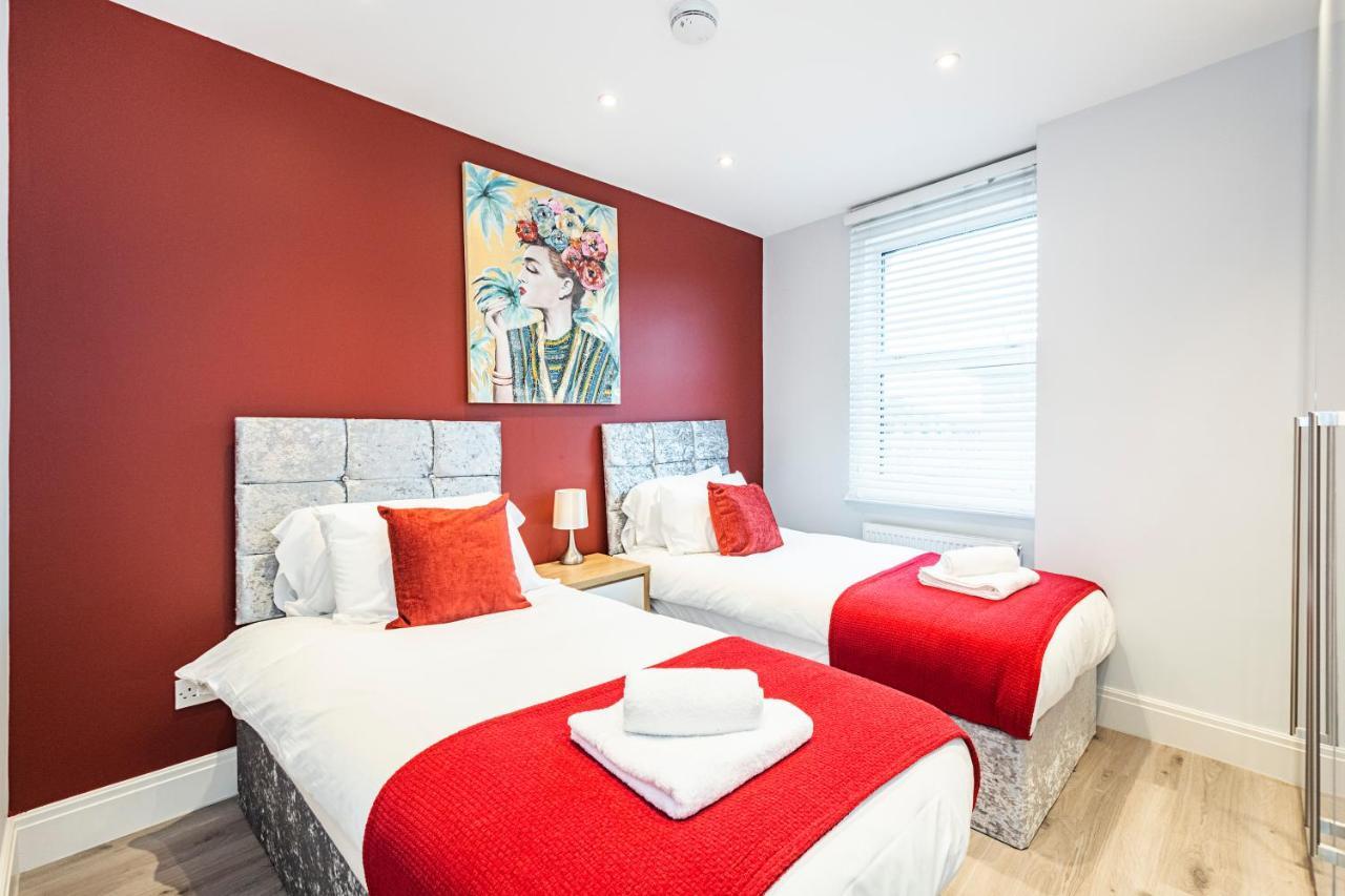 Апартаменты Cozy And Serene Brand-New Flat In Kilburn, Лондон Экстерьер фото